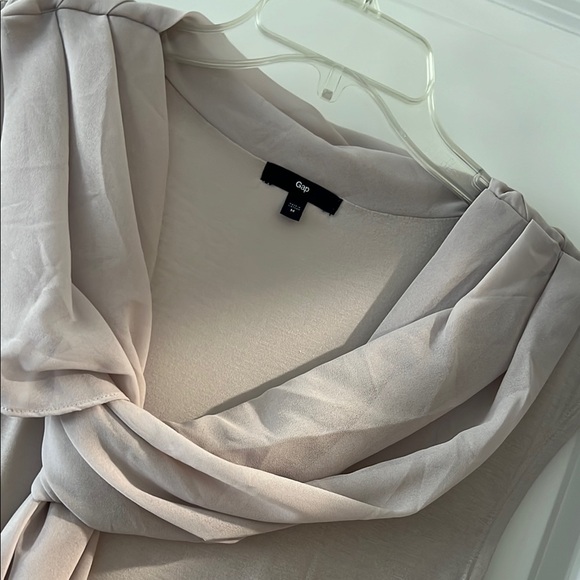 GAP Beige Sleeveless Blouse with Draped Scarf - Picture 6 of 10